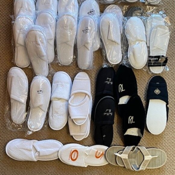New SLIPPERS 40 PAIRS for SPA, SALON, TRAVEL, HOUSE-GUESTS Unisex NONE EVER WORN - Picture 3 of 7